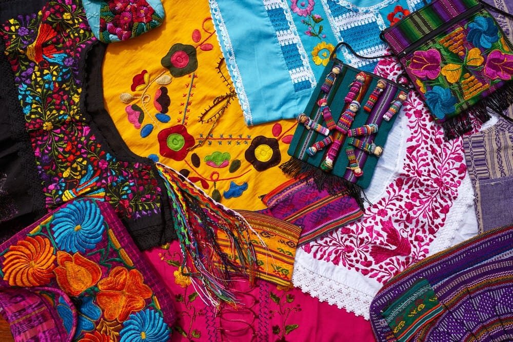 Traditional Mexican clothing